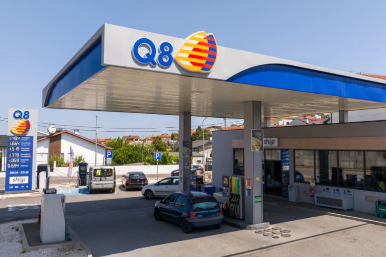 Q8 Santo Tirso